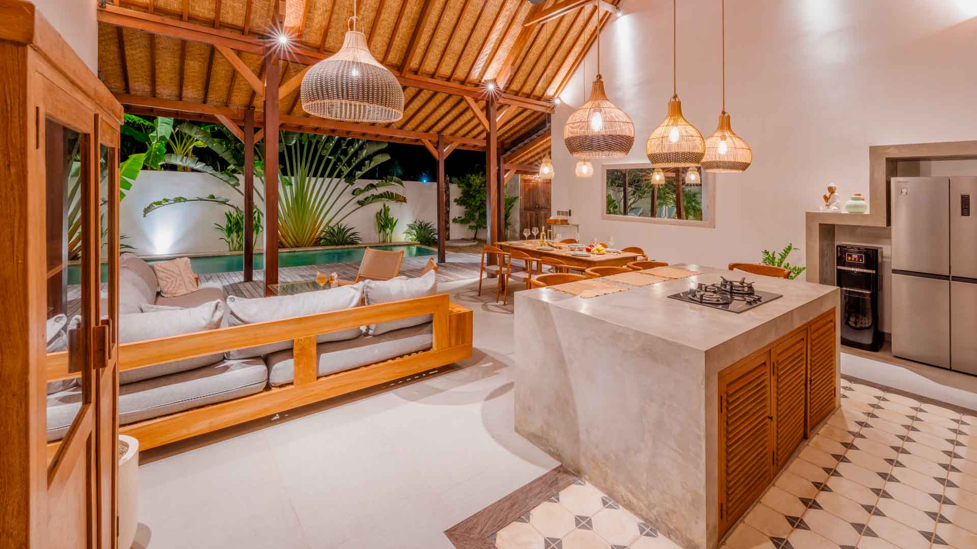 2 bedroom villa for rent, lembongan, Lembongan Island, Lembongan property Management, lembongan villas, lembongan villas for rent, managed holiday rentals, nomad, nomad holiday rentals, Nomad Holiday Rentals Bali, Nomad Holiday Rentals properties, nomad_holiday_rentals, nomadholidayrentals, Palm Paradise, palm paradise lembongan, Palm Paradise nusa lembongan, villa a louer lembongan, villa a louer nusa lembongan, villa for rent lembongan, villa for rent nusa lembongan, villa management, villa management lembongan, villa management lembongan., villa management nusa lembongan