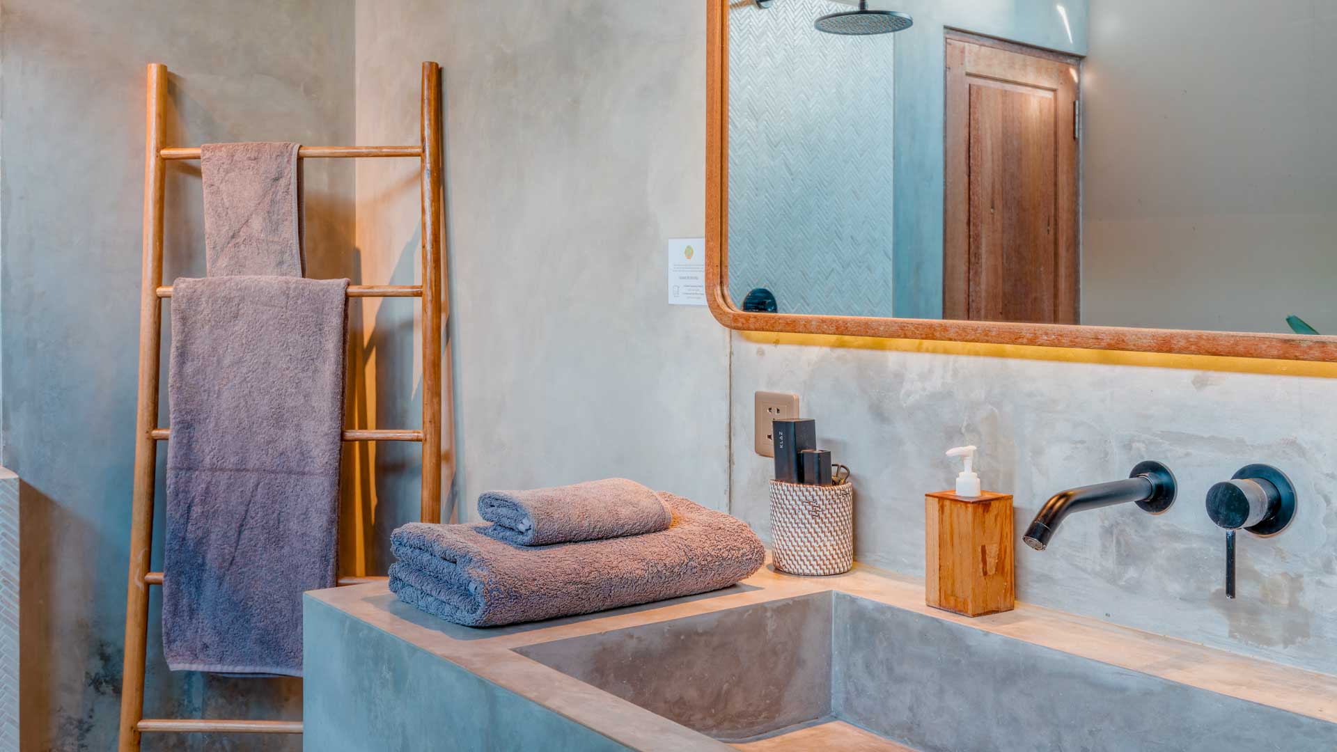 2 bedroom villa for rent, lembongan, Lembongan Island, Lembongan property Management, lembongan villas, lembongan villas for rent, managed holiday rentals, nomad, nomad holiday rentals, Nomad Holiday Rentals Bali, Nomad Holiday Rentals properties, nomad_holiday_rentals, nomadholidayrentals, Palm Paradise, palm paradise lembongan, Palm Paradise nusa lembongan, villa a louer lembongan, villa a louer nusa lembongan, villa for rent lembongan, villa for rent nusa lembongan, villa management, villa management lembongan, villa management lembongan., villa management nusa lembongan