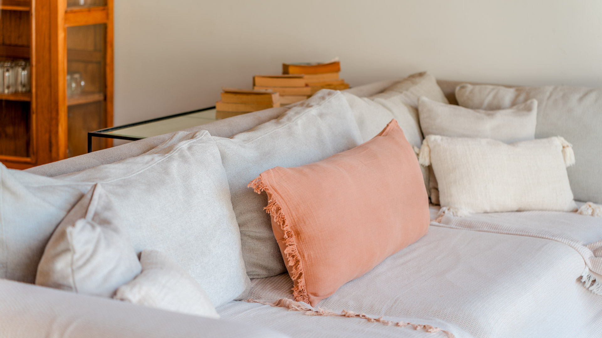 lembongan, Lembongan Island, Lembongan property Management, lembongan villas, lembongan villas for rent, managed holiday rentals, nomad, Nomad Holiday Rentals Bali, Nomad Holiday Rentals properties, nomad holiday rentals*, nomad_holiday_rentals, nomadholidayrentals, villa a louer lembongan, villa a louer nusa lembongan, villa management, villa management lembongan, villa management lembongan., villa management nusa lembongan, villa manouch, villa manouch lembongan