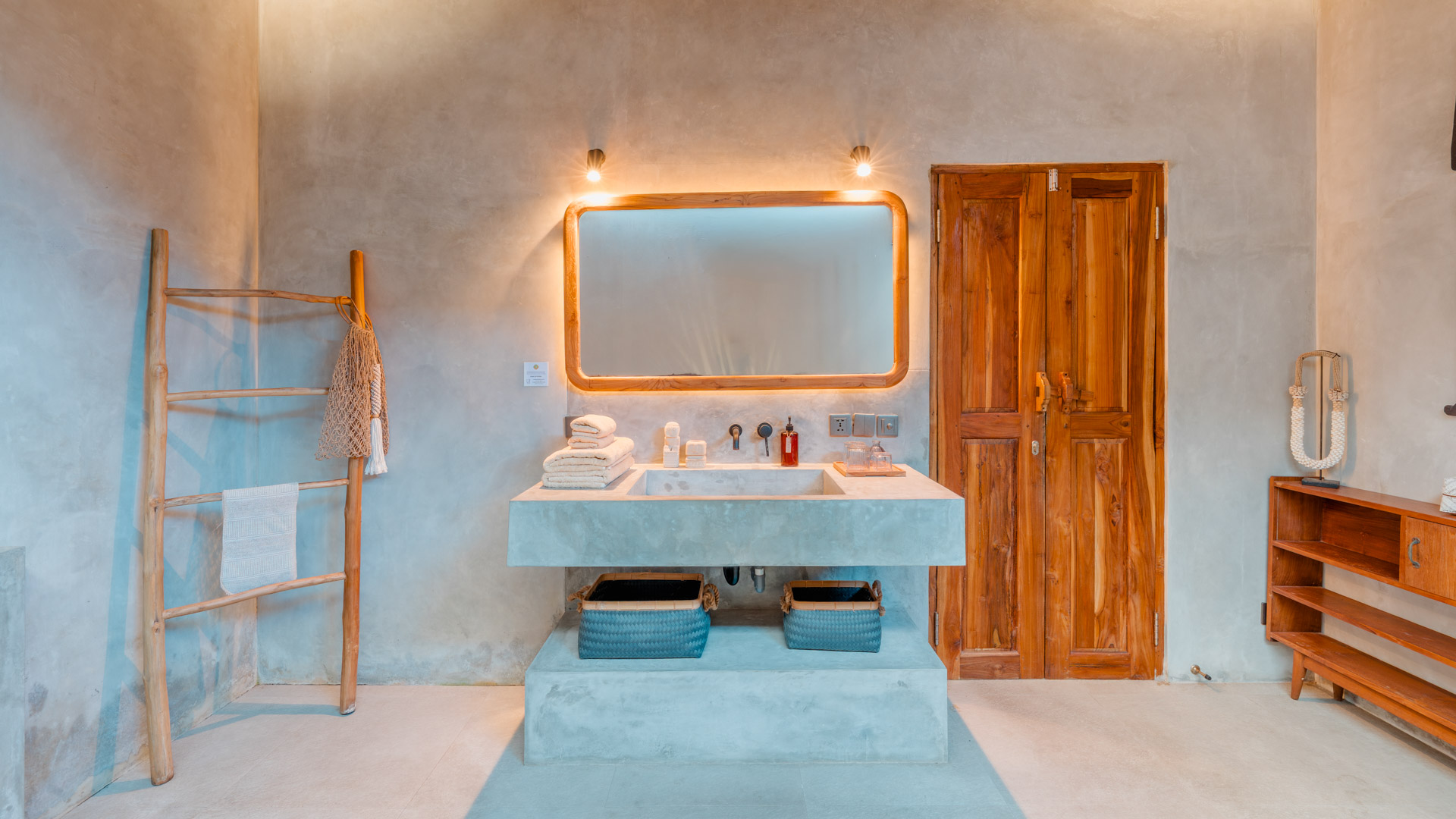 lembongan, Lembongan Island, Lembongan property Management, lembongan villas, lembongan villas for rent, managed holiday rentals, nomad, Nomad Holiday Rentals Bali, Nomad Holiday Rentals properties, nomad holiday rentals*, nomad_holiday_rentals, nomadholidayrentals, villa a louer lembongan, villa a louer nusa lembongan, villa management, villa management lembongan, villa management lembongan., villa management nusa lembongan, villa manouch, villa manouch lembongan