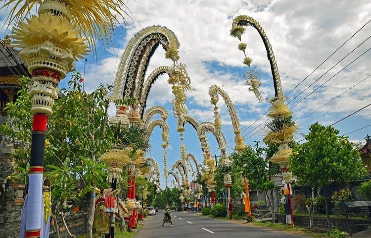 Bali. ceremonies, bali culture, love bali, nomad holiday rentals,