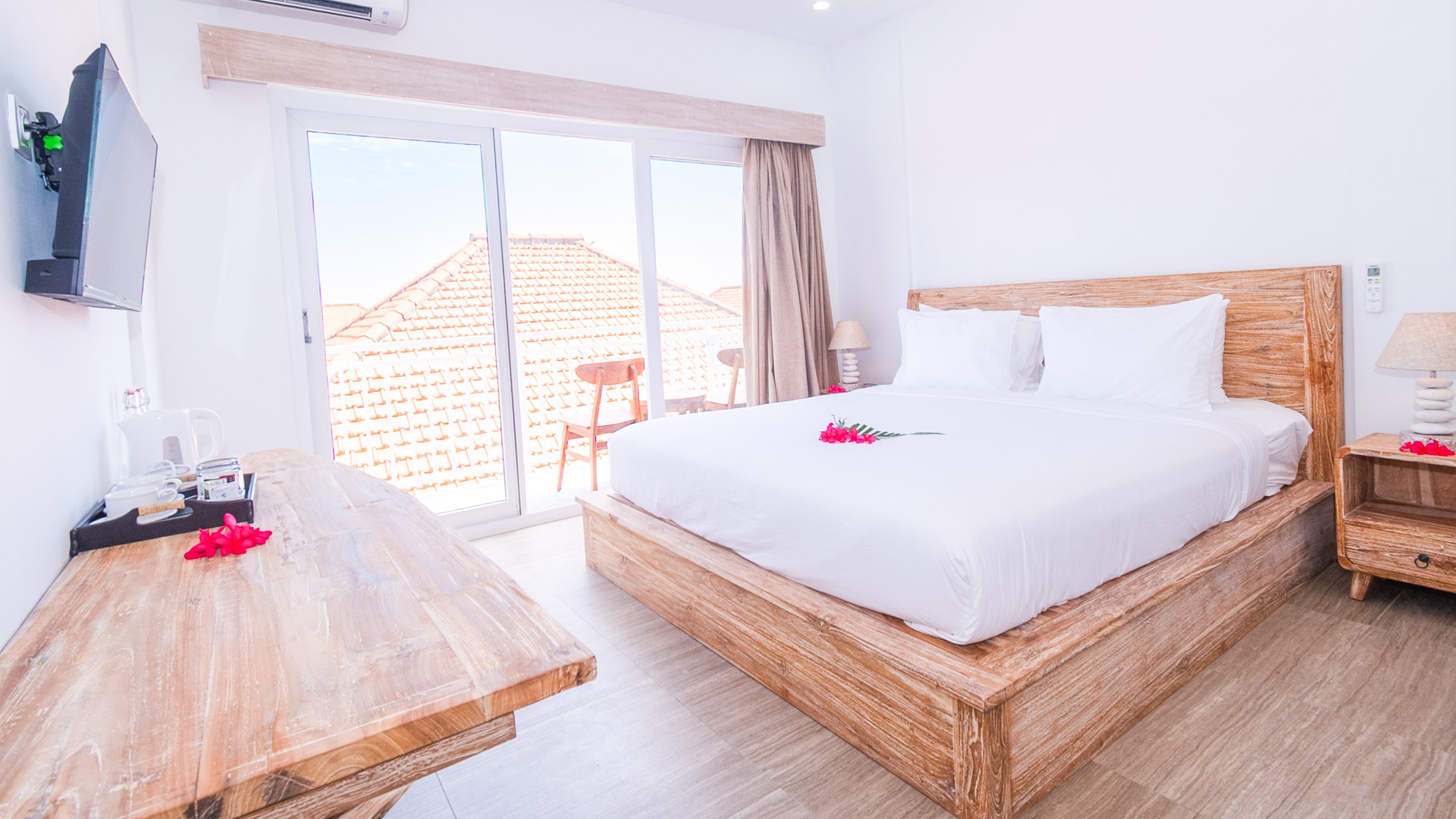 Nomad Holiday, nomad holiday rentals, nomad_holiday_rentals, nomadholidayrentals, nomadholidayrentals.com, room for rent lembongan, room for rent nusa lembongan, su casa, su casa boutique hotel, su casa boutique hotel lembongan, su casa lembongan