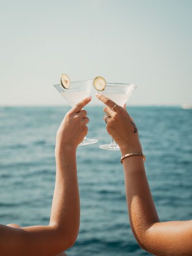 cruises lembongan, cruises nusa lembiongan, lembongan, Nomad Holiday, nomad holiday rentals, nomad_holiday_rentals, nusa lembongan, snorkeling lembongan, snorkeling nusa lembongan, snorkelling lembongan, snorkelling nusa lembongan, sunset dinner lembongan, Utopia Catamaran cruises, water activities lembongan, water activities nusa lembongan