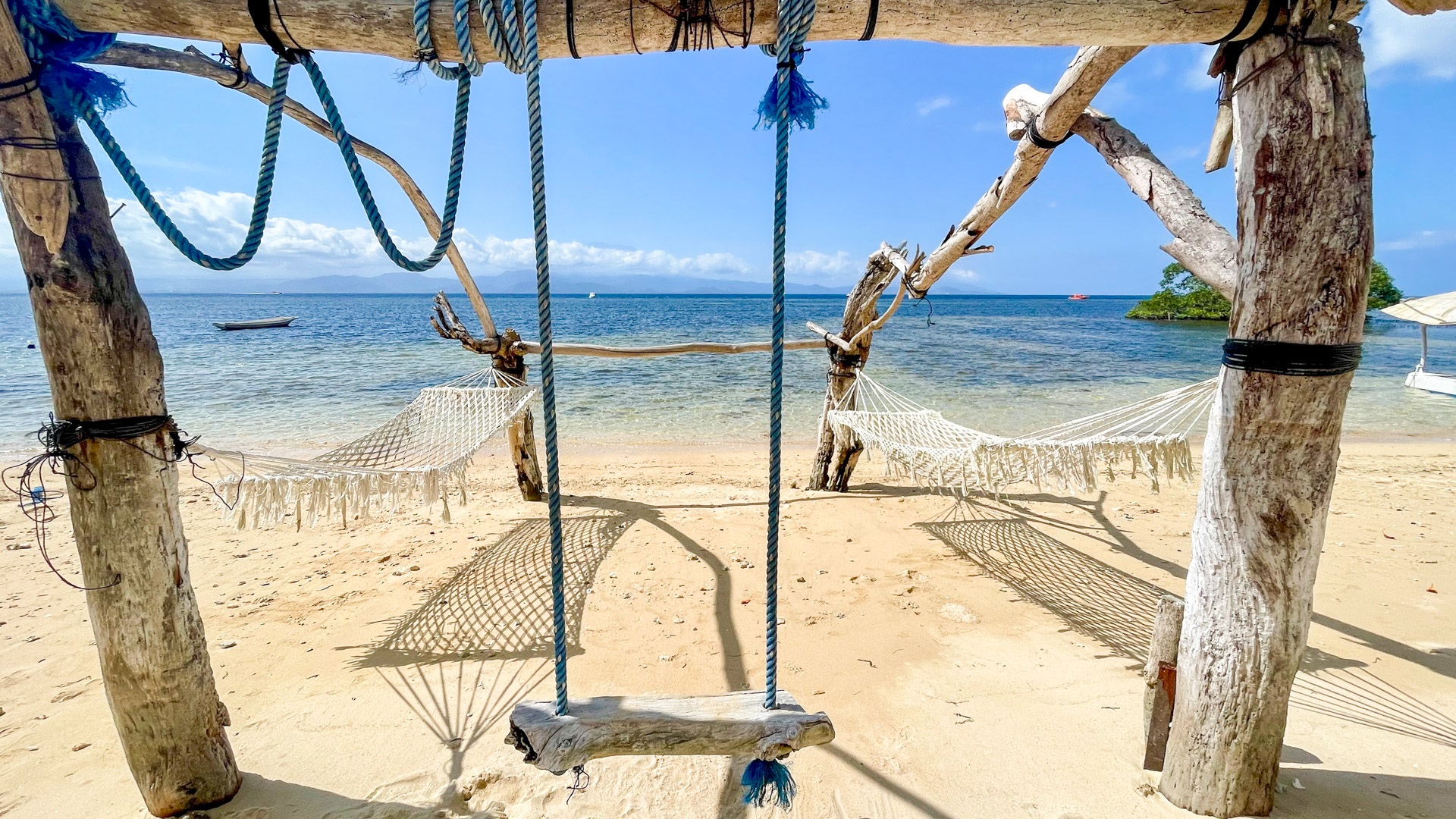 nico's house, nico's house lembongan, nomad holiday rentals, nomad_holiday_rentals, nomadholidayrentals, nomadholidayrentals. nomadholidayrentals.com, nomadholidayrentals.com, property management lembomgan, villa for rent lembongan, villa for rent nusa lembongan, villa management lembongan