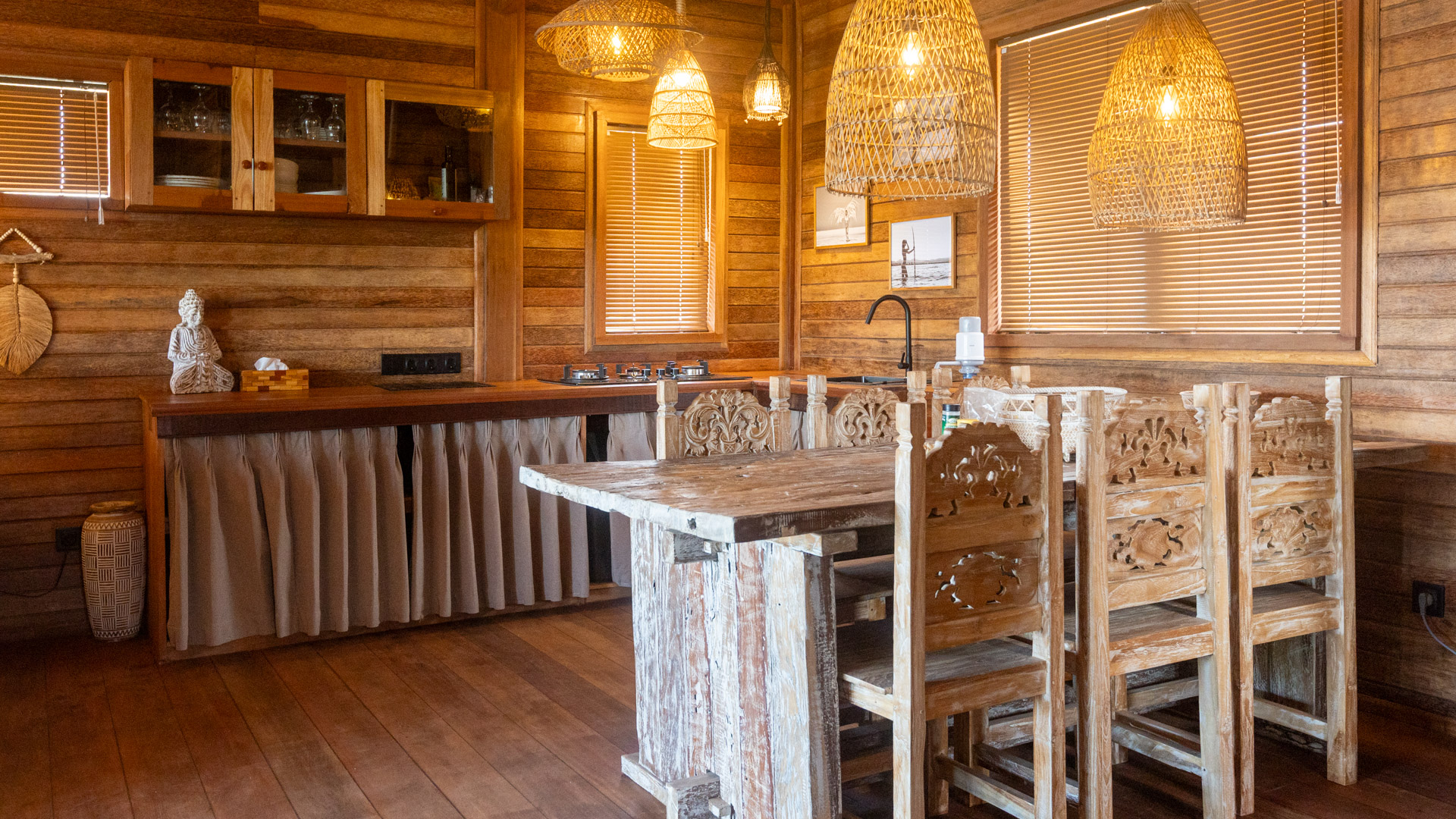 nico's house, nico's house lembongan, nomad holiday rentals, nomad_holiday_rentals, nomadholidayrentals, nomadholidayrentals. nomadholidayrentals.com, nomadholidayrentals.com, property management lembomgan, villa for rent lembongan, villa for rent nusa lembongan, villa management lembongan