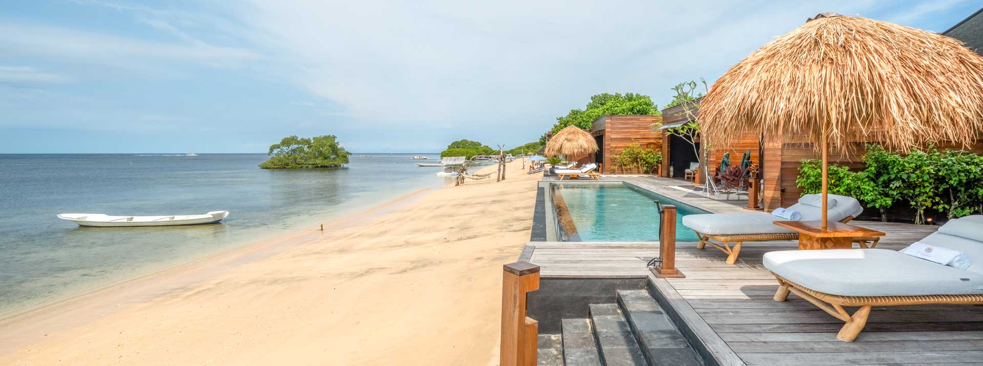 3 bedroom beachfront villa Bali, beach front villa, Beachfront Villa Nusa Lembongan, holiday rentals Nusa Lembongan, lembongan, Luxury accommodation Lembongan, nomad holiday rentals, Nomad Holiday Rentals properties, nomad_holiday_rentals, nusa lembongan, nusa lembongan beach villas, SEA FRONT villa, sea_sunbeach_villa, villa for rent nusa lembongan, Villas For Rent Lembongan, sea sunbeach villa